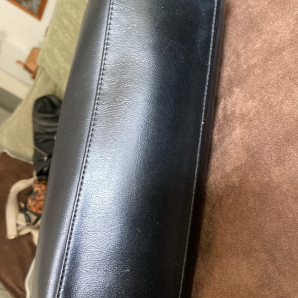 Liz Claiborne bag - Picture 7 of 10